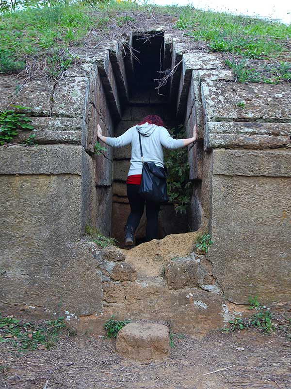 Guide Roma Etruria Cerveteri necropoli